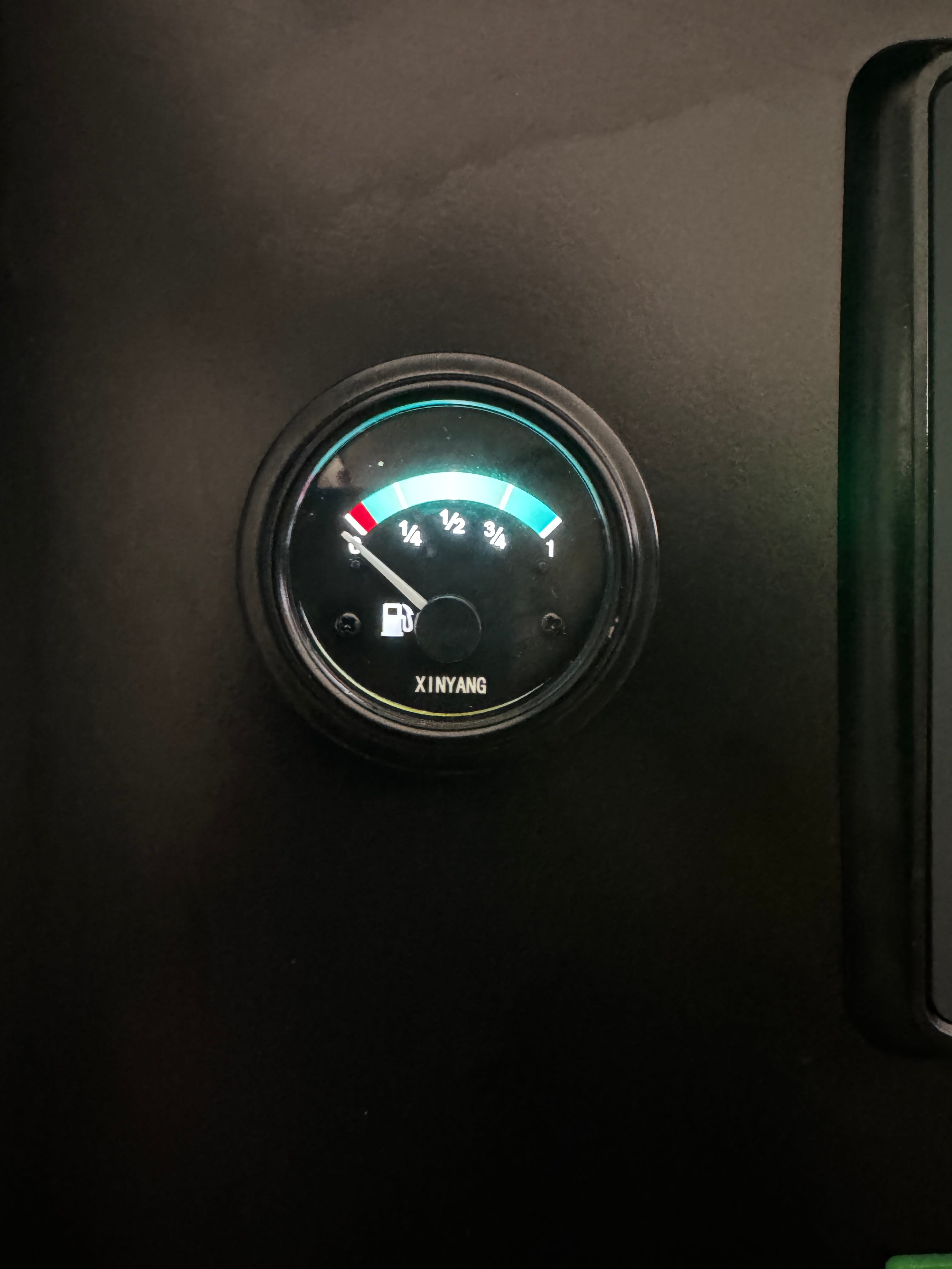 Agregat PlusPower - wskaźnik poziomu paliwa